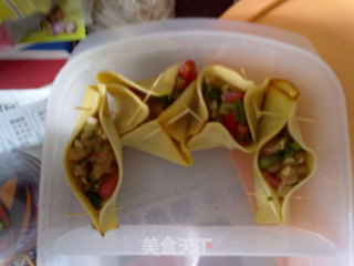 微波菜之豆皮什锦包的做法步骤：2