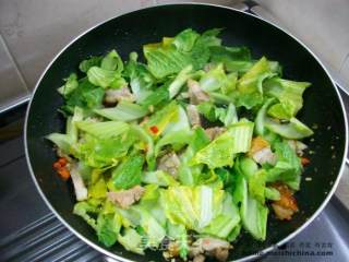 家常菜肴@@芥菜烧肉炒辣的做法步骤：4
