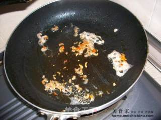豆腐碎一样美味@@辣酱虾米豆腐碎的做法步骤：4