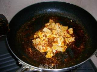 豆腐碎一样美味@@辣酱虾米豆腐碎的做法步骤：4
