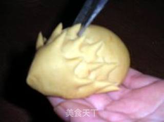 可爱的-----南瓜小刺猬的做法步骤：3