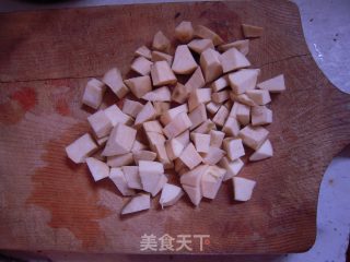 玉米面地瓜粥的做法步骤：2