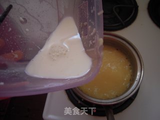 玉米面地瓜粥的做法步骤：2
