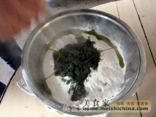清明节的青团子的做法步骤：2