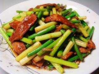 蒜薹炒肉的做法步骤：4
