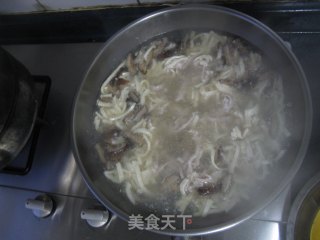 奶爸简易酸辣汤的做法步骤：2