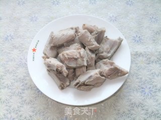 红烧排骨的做法步骤：2