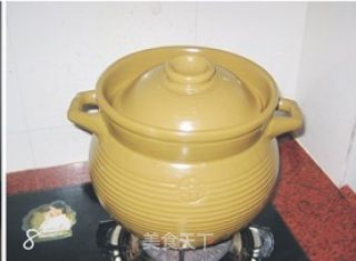 胡萝卜淮山猪骨汤的做法步骤：3