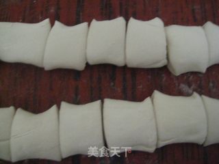水煎包的做法步骤：2