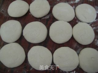 水煎包的做法步骤：2
