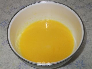 电饭煲版蛋糕的做法步骤：3