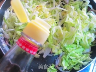 【十五分钟酸腌菜】的做法步骤：2