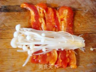 蒜香金针菇五花肉卷的做法步骤：5