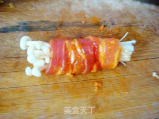 蒜香金针菇五花肉卷的做法步骤：5