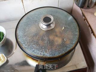 土豆烧排骨的做法步骤：2