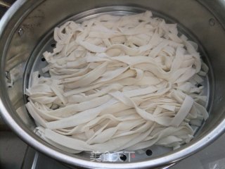豆角面的做法步骤：2