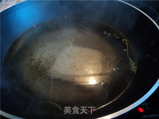 蒲公英汤米粉的做法步骤：2