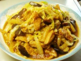 香菇白菜炒肉的做法步骤：4