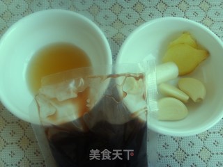 照烧酱烤排骨的做法步骤：2