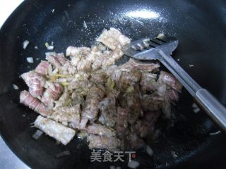 椒盐皮皮虾的做法步骤：2
