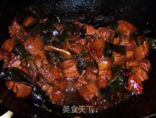 五花肉炖海带的做法步骤：3