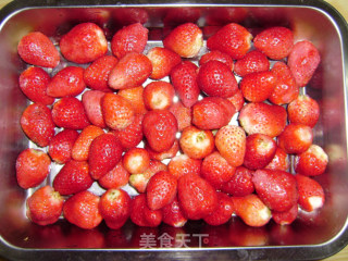 在家制作草莓酱的做法步骤：2