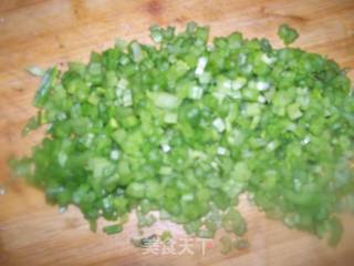 芹菜肉末的做法步骤：2