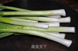 大蒜炒黑鱼片的做法步骤：3