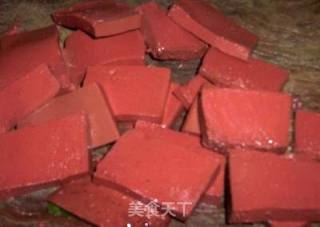 血豆腐肉片炒青蒜的做法步骤：4