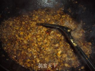 香菇咸菜酱的做法步骤：2