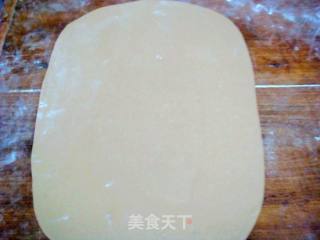 奶香红茶花卷的做法步骤：4