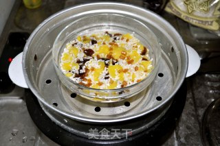 美味菠萝饭的做法步骤：2