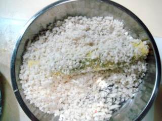春季养生美食“炸椿段”的做法步骤：2