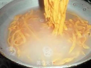 面条机做营养面-----三丝南瓜宽面的做法步骤：3