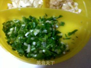 葱香牛奶羹的做法步骤：2