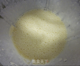 用搅拌机做鸡蛋饼的做法步骤：2