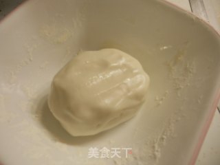 草莓大福~香甜的美味的做法步骤：2
