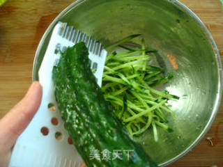 油泼金针菇的做法步骤：3