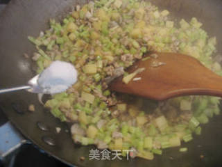 肉沫三丁的做法步骤：2