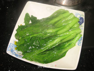 白灼菜心的做法步骤：4