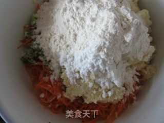胡萝卜豆渣丸子的做法步骤：2