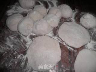 处女作之酸菜肉包子的做法步骤：2
