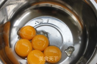 葡萄干蛋糕的做法步骤：2