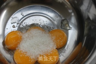 葡萄干蛋糕的做法步骤：2