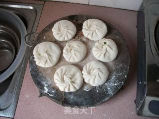 韭菜肉饼的做法步骤：2