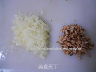 肉酱芝士焗馒头的做法步骤：2
