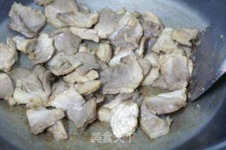 五香回锅肉的做法步骤：2