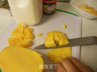 杨枝甘露的做法步骤：2