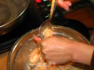 营养美味的肉丸汤的做法步骤：2