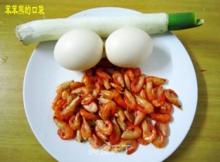 虾米炒鸡蛋的做法步骤：3